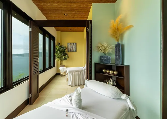 360 Splendor 404-ocean View Condo- With Breakfast *